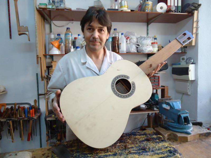 Eduardo Durán Ferrer / Constructor de Guitarras