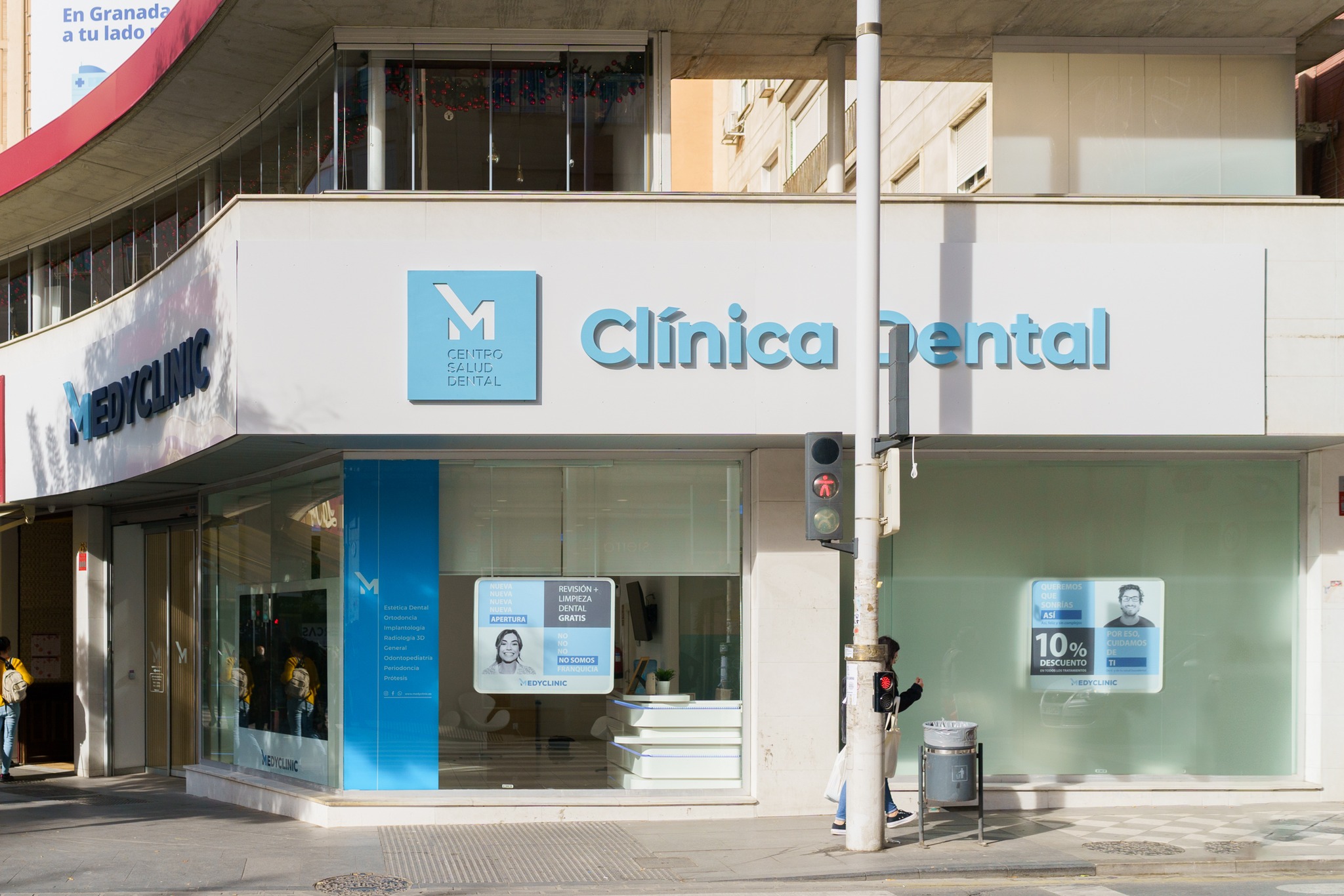 Medyclinic clínica dental en Granada