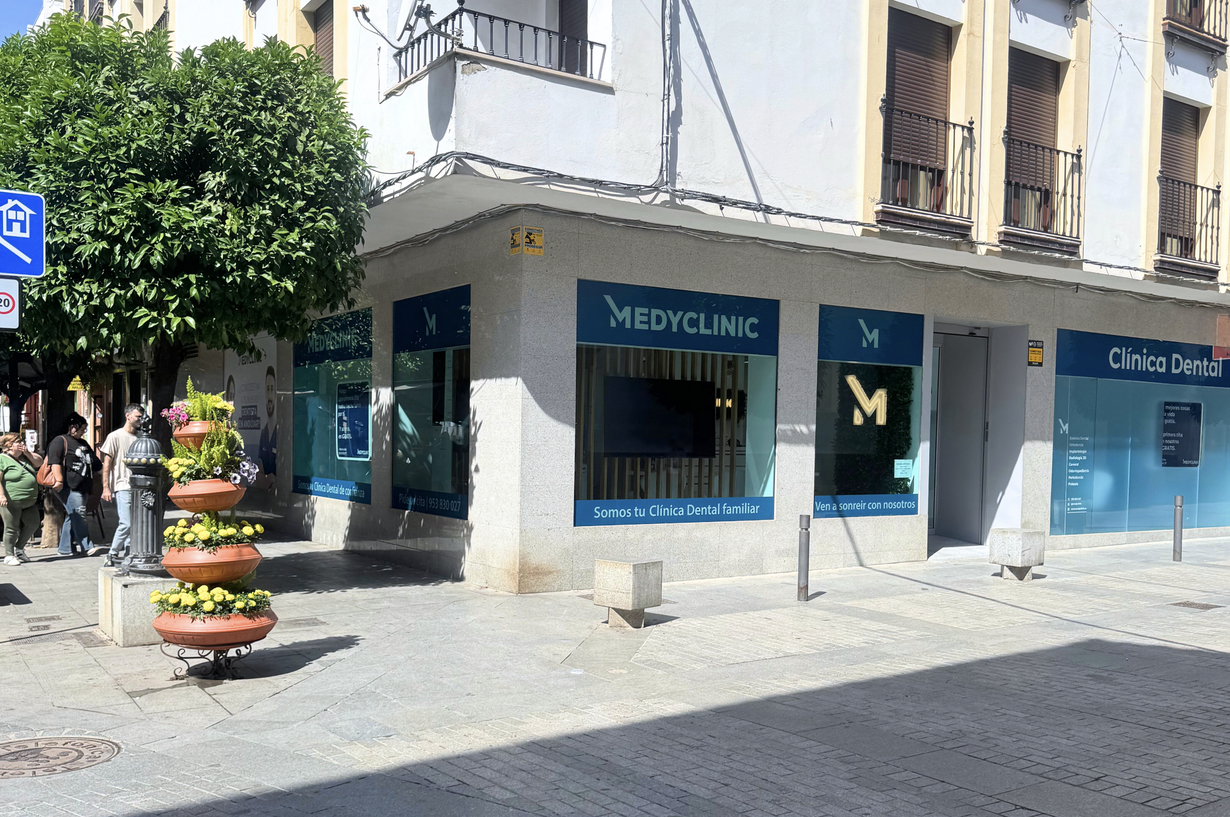 Medyclinic clínica dental en Andujar Jaén Medyclinic clínica dental en Andujar Jaén