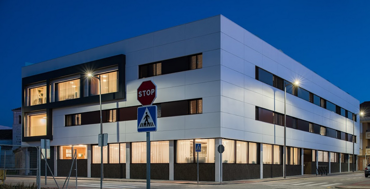 Residencia y Centro de dia Maria Auxiliadora